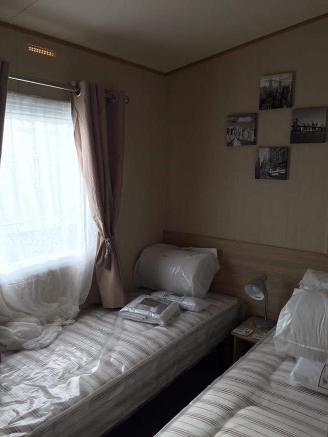 6 Berth Park Dean Barneys Den *